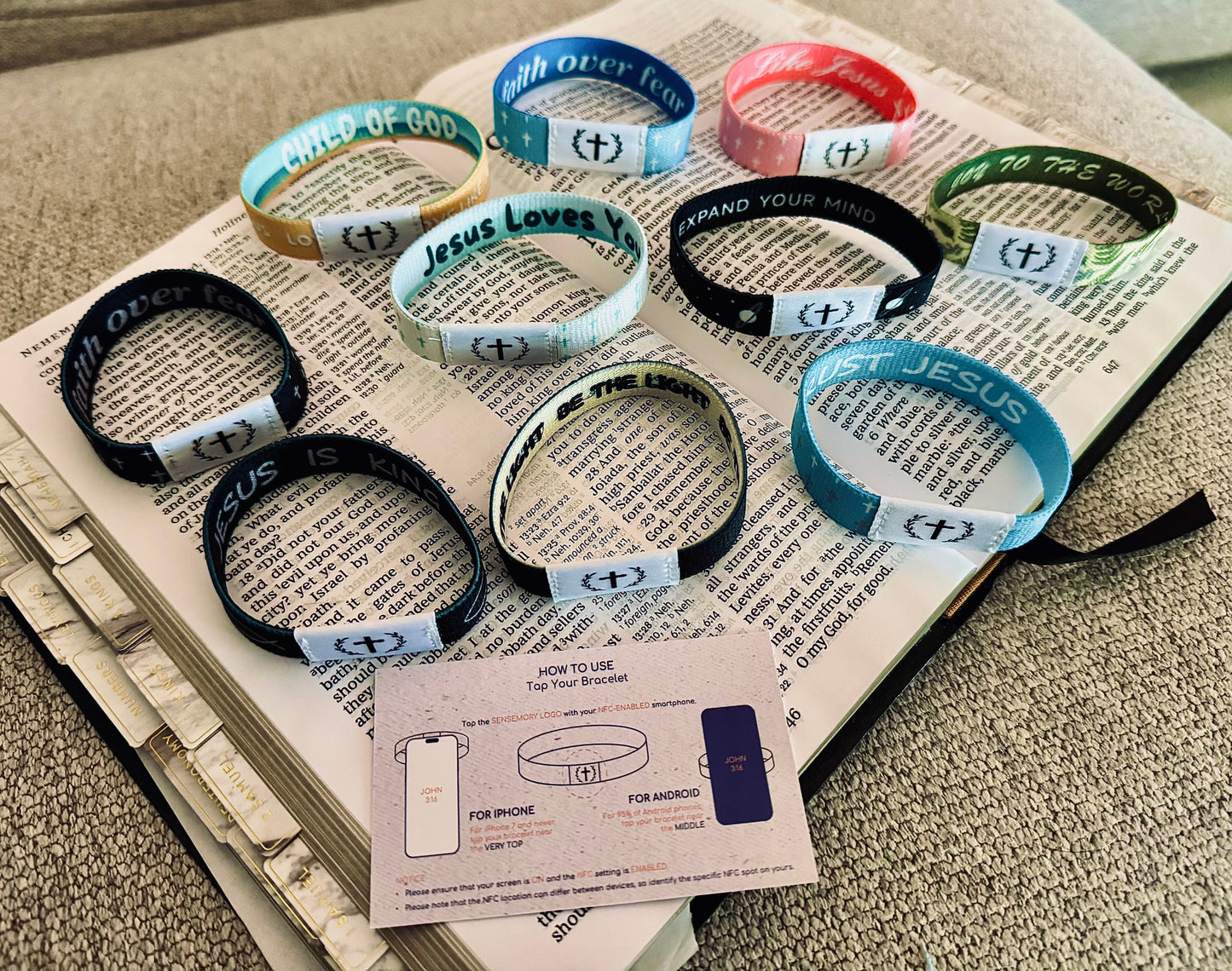 Tap To Pray Bracelet - Daily Prayer Bracelet - Christian Scripture Bracelet - Tap To Pray Daily Bible Verse - Christian Gift