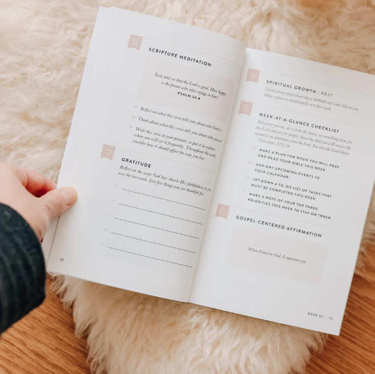 Fix Your Focus - A 52 Week Guide To Help You Put God First - Bible Study