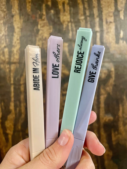 Bible Highlighters - Bible Highlighter Set - No Bleed Through Highlighters - Bible Safe Markers - Quick Dry Highlighters - Gift